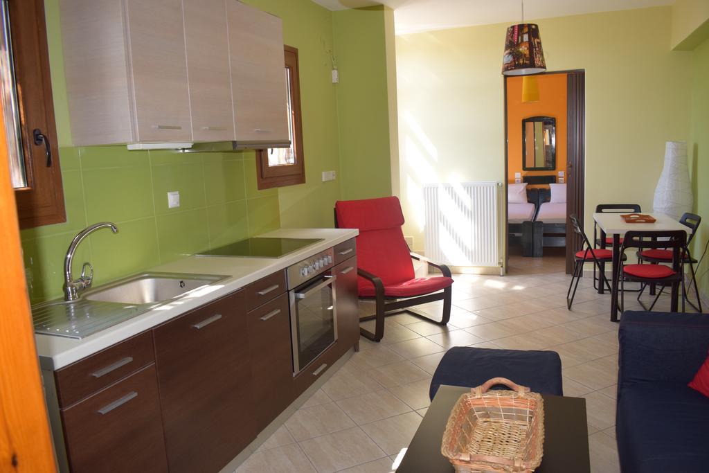 Petros Apartment Pachaina Ngoại thất bức ảnh