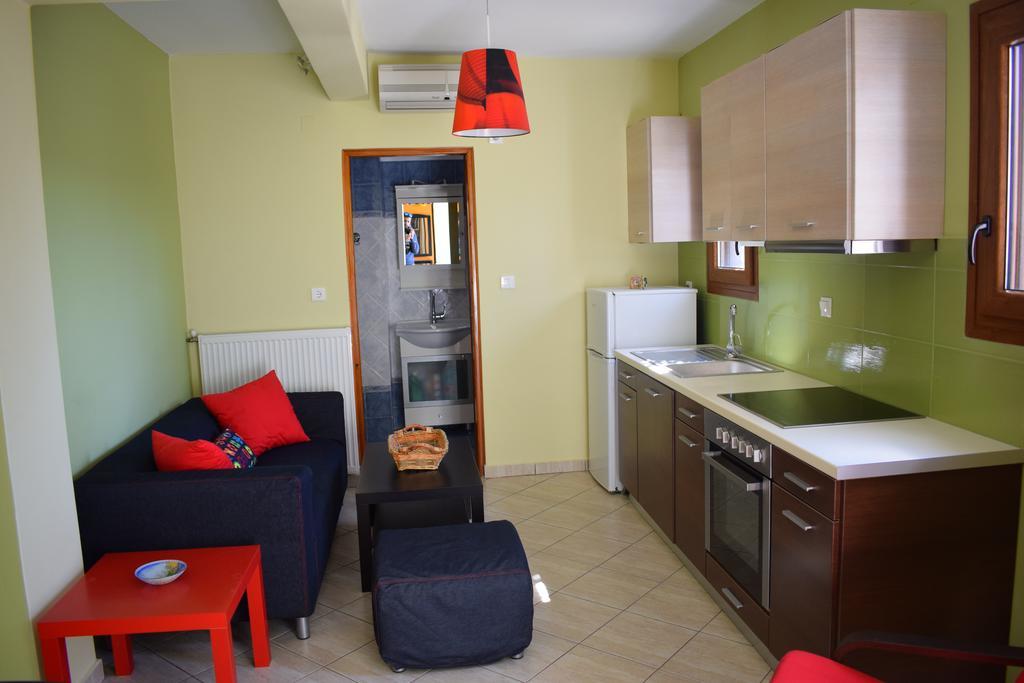 Petros Apartment Pachaina Ngoại thất bức ảnh